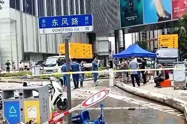 广发体育·广发官方网站-广发体育(中国)排涝突击队在排涝现场